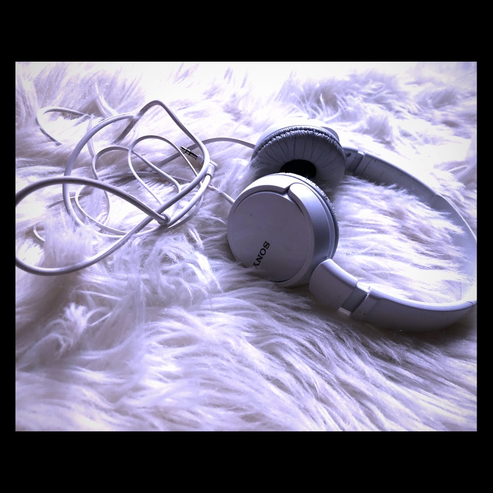 🎧 Sony headphones